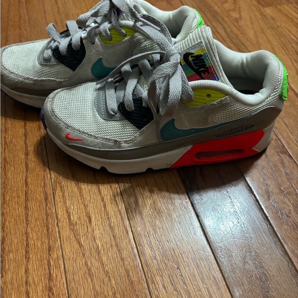 Nike Kids' Gray and Red Sneakers